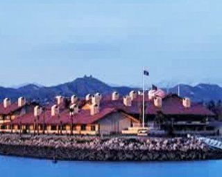 Harbortown Point Hotel Вентура Екстериор снимка